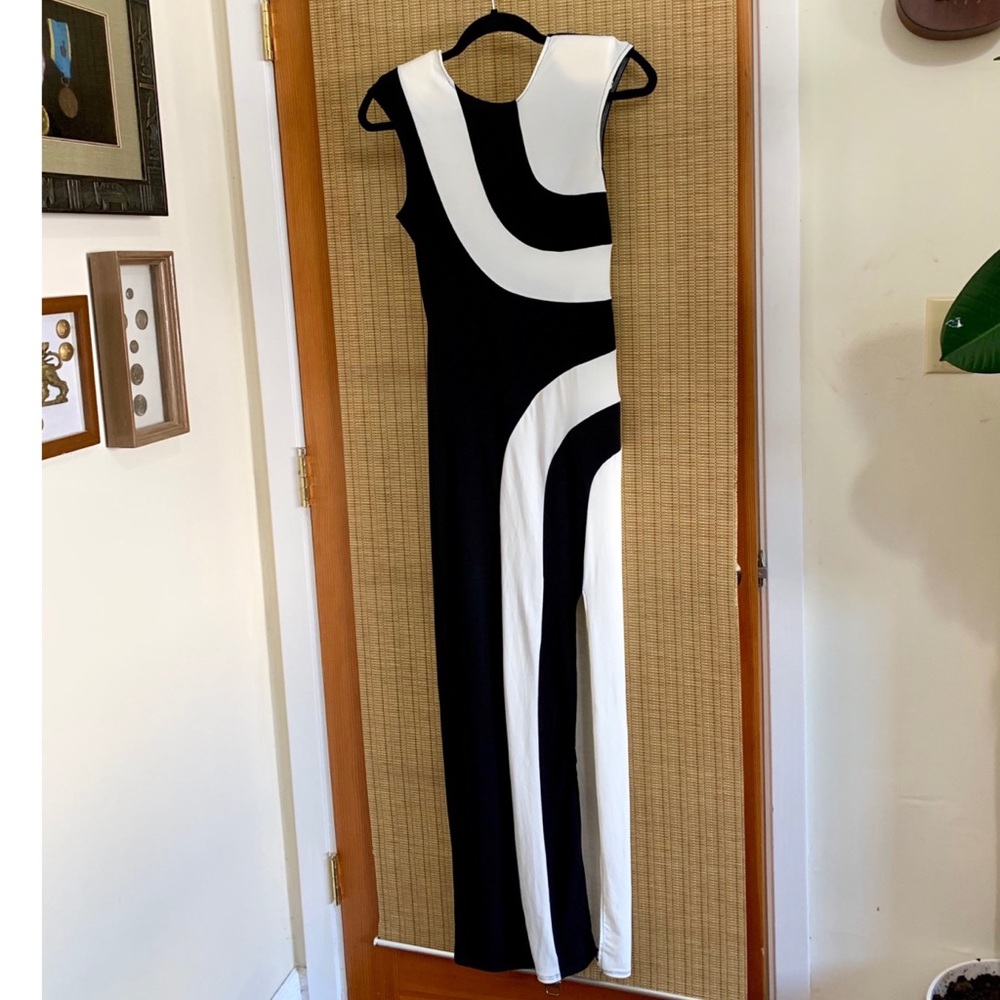 LF YOU Geo/Mod Bodycon Maxi Dress
